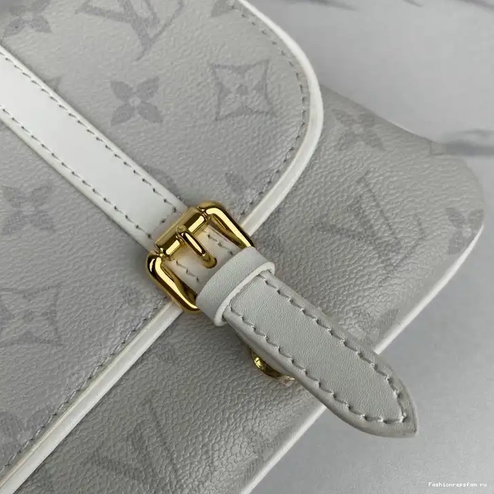 Fashionrepsfam ru Bags 206B570084 LV 0726
